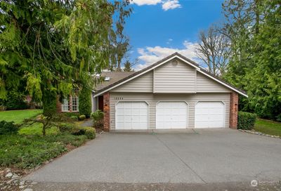 10256 SE 7th Street Bellevue WA 98004