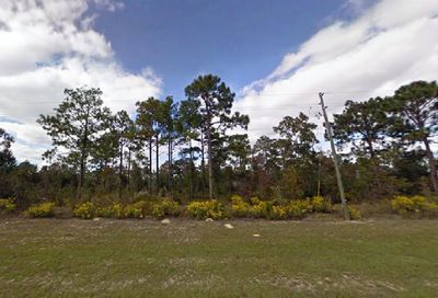 Country Club Boulevard Chipley FL 32428