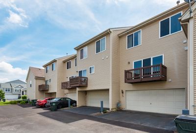 230 Niagara Drive Volo IL 60073