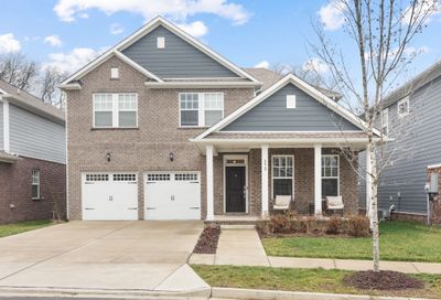 172 Picasso Cir Hendersonville TN 37075