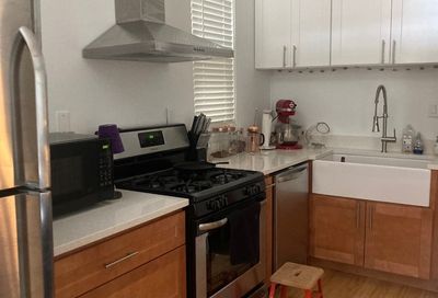 6323 N Magnolia Avenue Chicago IL 60660
