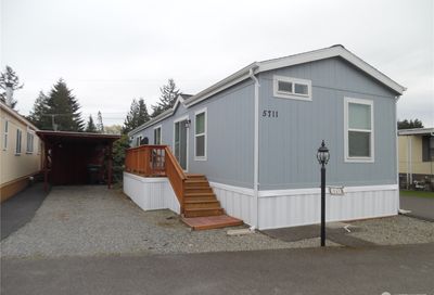 5711 113 Avenue E Puyallup WA 98372