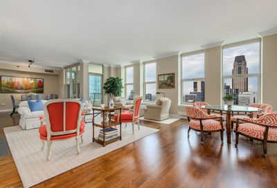 25 E Superior Street Chicago IL 60611