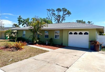 749 Hartford Drive NW Port Charlotte FL 33952