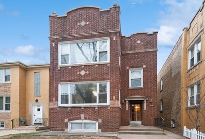 5829 N Maplewood Avenue Chicago IL 60659