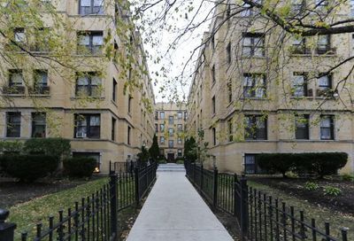 4608 N Beacon Street Chicago IL 60640
