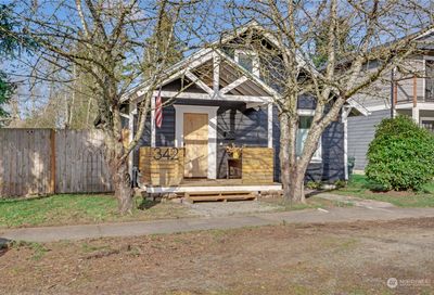 342 Fifth Street SE Puyallup WA 98372