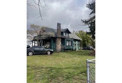 4704 SE 70th Ave Portland OR 97206