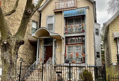 3053 N Seminary Avenue Chicago IL 60657