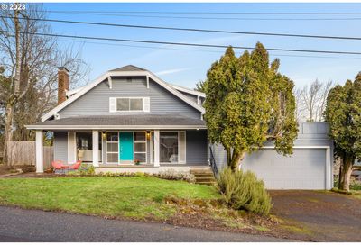 6032 SW 18th Dr Portland OR 97239