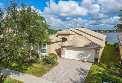 15914 Golden Lakes Drive Wimauma FL 33598
