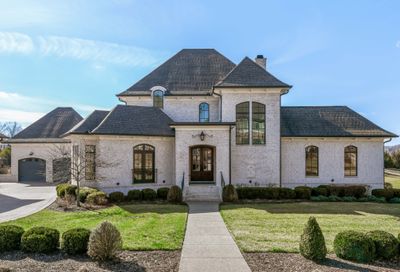 8413 Heirloom Blvd College Grove TN 37046