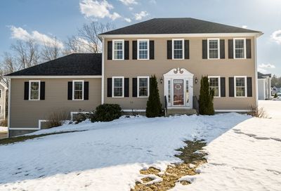 118 Joel Scott Dr Holden MA 01520