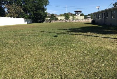 2107 W Gore Street Orlando FL 32805