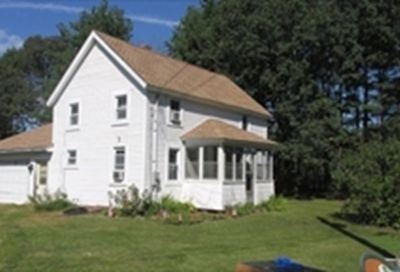 34 Pequot Rd Southampton MA 01073