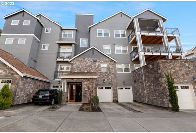 11706 SE Crested Eagle Ln Happy Valley OR 97086
