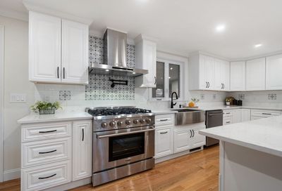 12 Buttonwood Lane Plymouth MA 02360