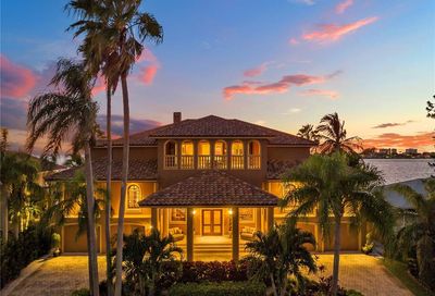 806 Columbus Drive Tierra Verde FL 33715