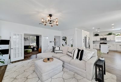 1433 Bradbury Lane Austin TX 78753