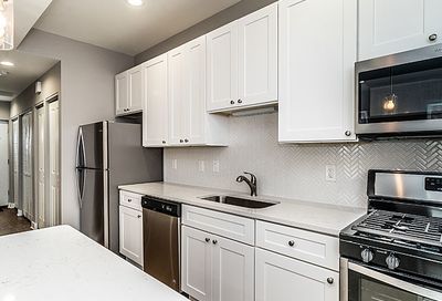 2246 S Whipple Street Chicago IL 60623