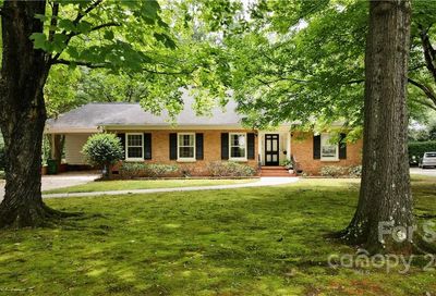1234 Rembrandt Circle Charlotte NC 28211