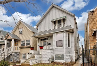 2913 N Fairfield Avenue Chicago IL 60618