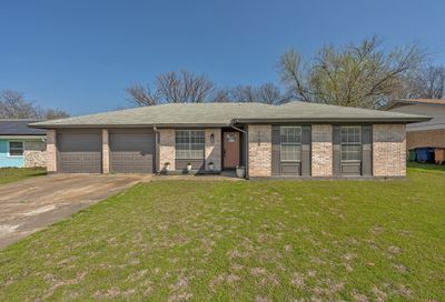 1108 Red Cliff Drive Austin TX 78758