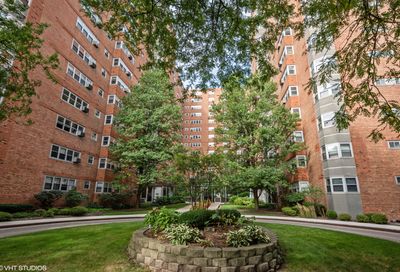4960 N Marine Drive Chicago IL 60640