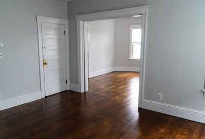16 Ashmont Ave Worcester MA 01610