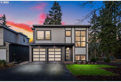 503 Laurel St Lake Oswego OR 97034