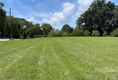 00 6th Street Hickory NC 28601