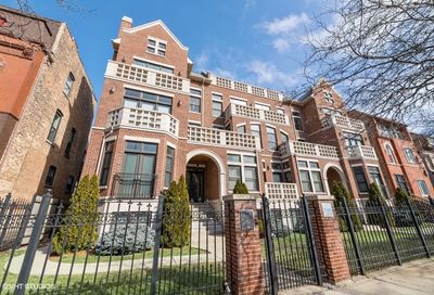4351 S Lake Park Avenue Chicago IL 60653