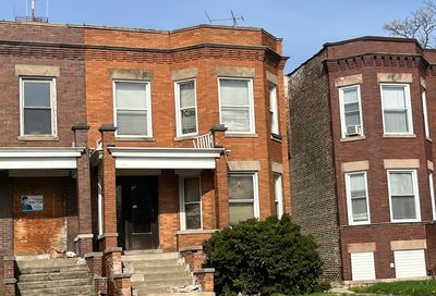 7556 S Harvard Avenue Chicago IL 60620