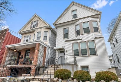 425 E 238th Street Bronx NY 10470