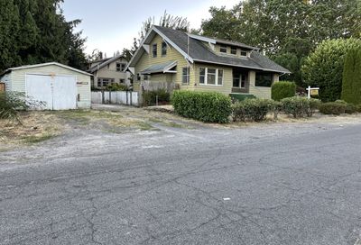 9508 NE Wygant St Portland OR 97220