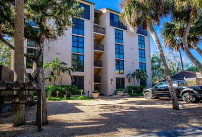22 Sandy Cove Road Sarasota FL 34242
