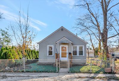 2741 John Street Blue Island IL 60406
