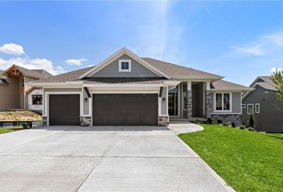 7111 Gillette Street Shawnee KS 66216