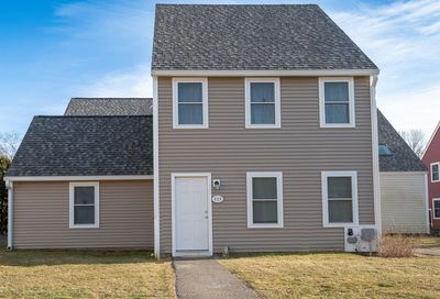 47 Old Colony Ln Marshfield MA 02050