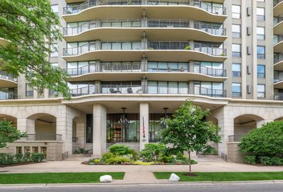 1040 N Lake Shore Drive Chicago IL 60611