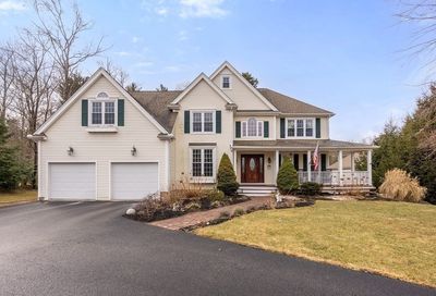 13 Meadow View Lane Sturbridge MA 01518