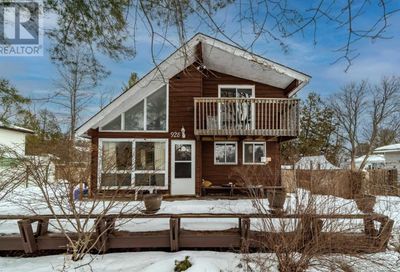 928 KENNEDY RD Innisfil ON L9S1S4