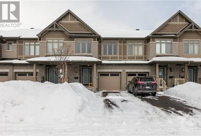 136 HAWKESWOOD DRIVE Ottawa ON K4M0E2