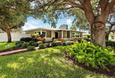 140 S Blvd Of The Presidents Sarasota FL 34236