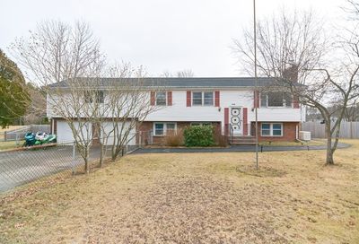 1510 Old Pleasant St Bridgewater MA 02324