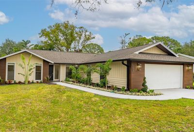 5607 Beneva Woods Circle Sarasota FL 34233