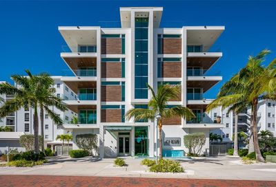 188 Golden Gate Pt Sarasota FL 34236
