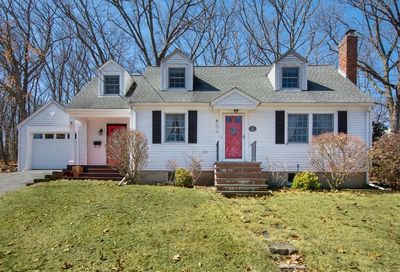 15 Alden Ln Winchester MA 01890