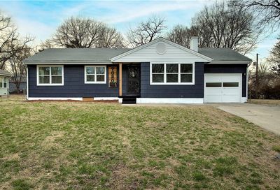 7020 Indiana Avenue Kansas City MO 64132