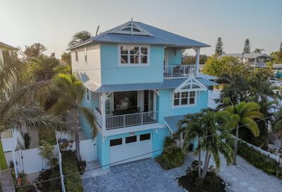 2116 Avenue A Bradenton Beach FL 34217